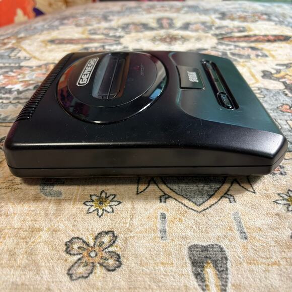 Sega Genesis Console W/Controller (UNTESTED) - Picture 7 of 12